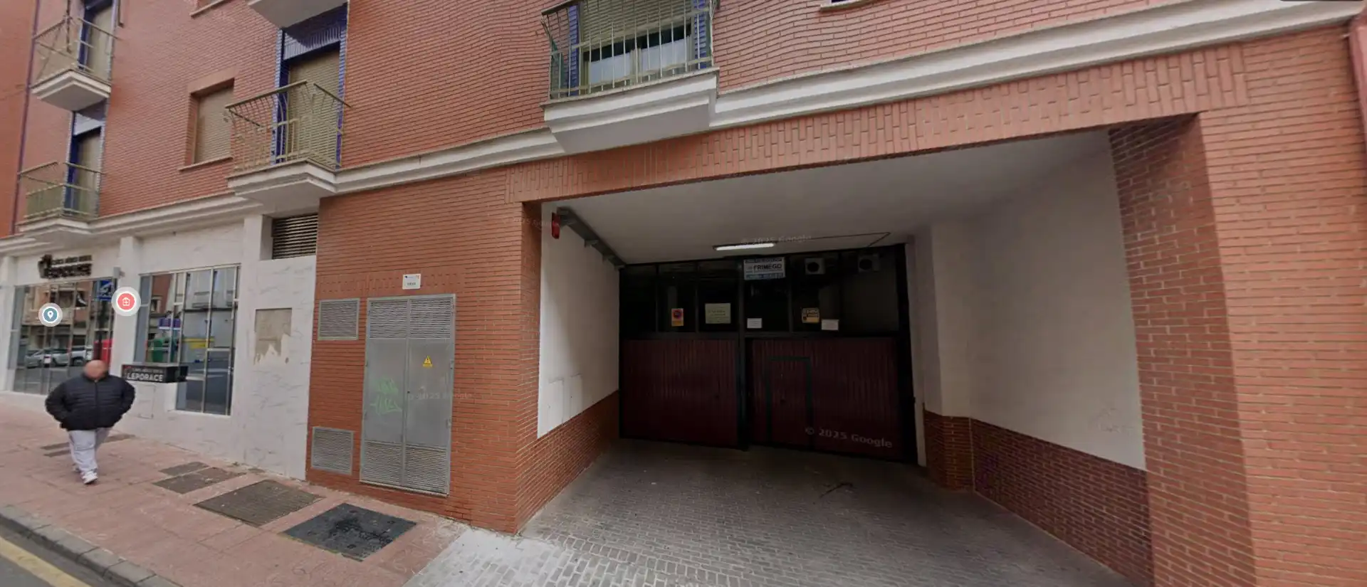 Garaje de alquiler en Linares