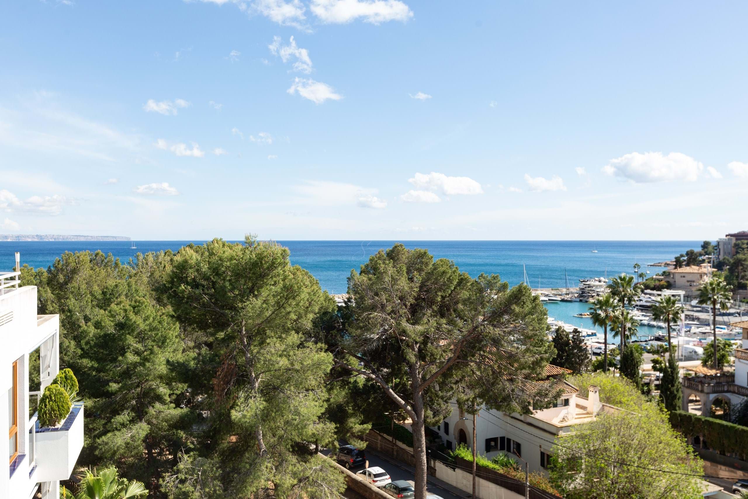 Exterior view of Flat for sale in  Palma de Mallorca  with Air Conditioner, Heating and Terrace