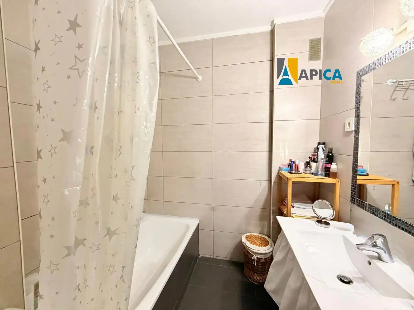 Bathroom of Flat for sale in La Línea de la Concepción  with Terrace