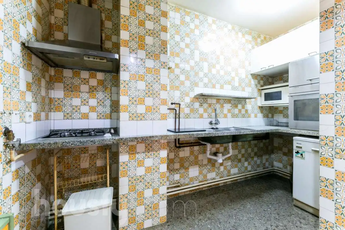 Piso en venta en Passeig del Comte d'Ègara, Barri del Centre