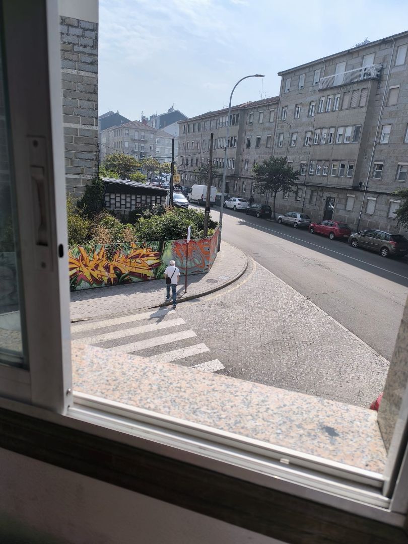 Vista exterior de Pis en venda en Ourense Capital  amb Calefacció, Parquet i Moblat
