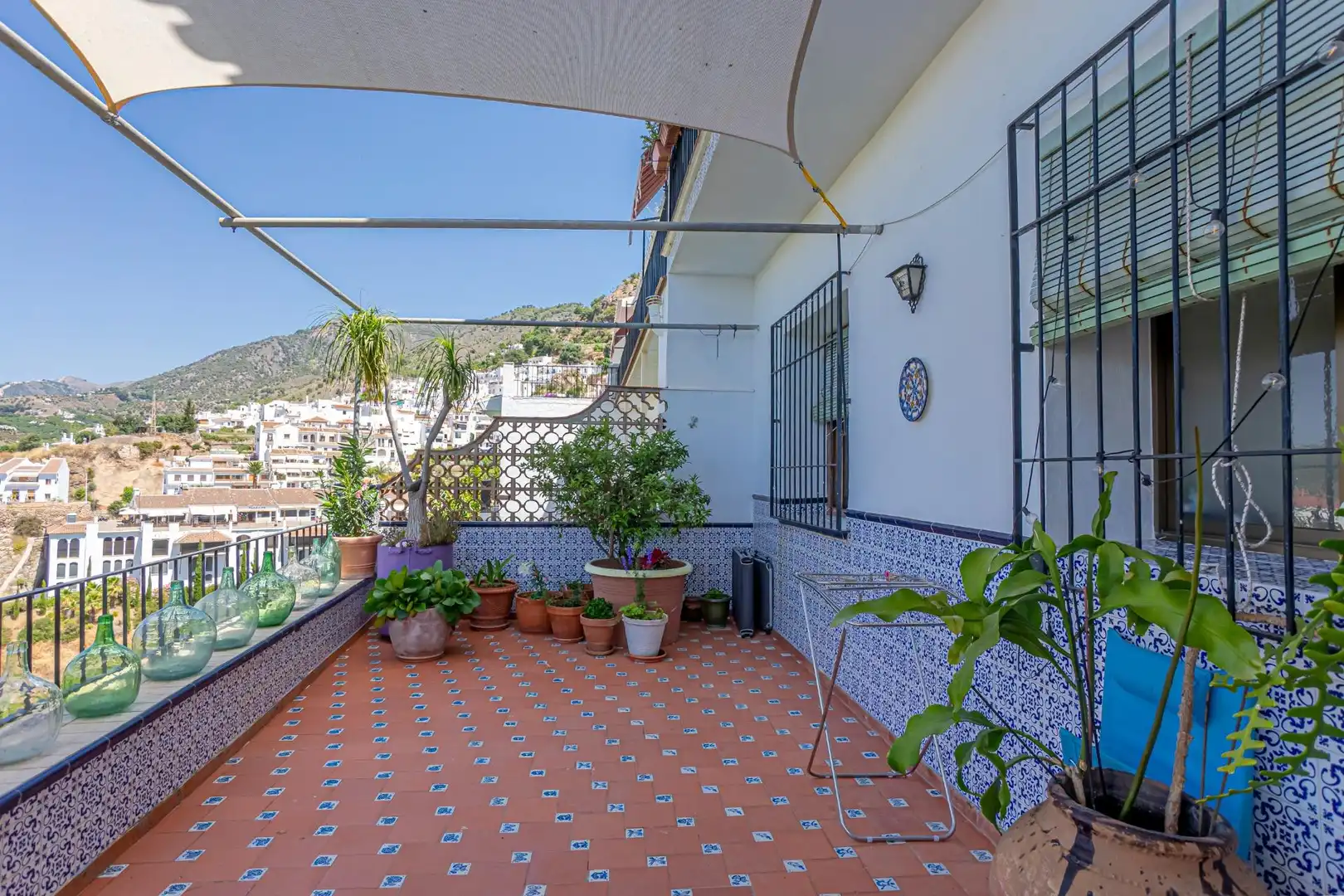 Terrassa de Casa o xalet en venda en Frigiliana amb Aire condicionat, Calefacció i Jardí privat
