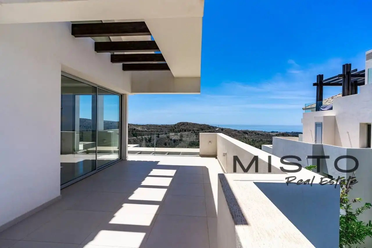 Terrassa de Pis en venda en Montemayor - Marbella Club