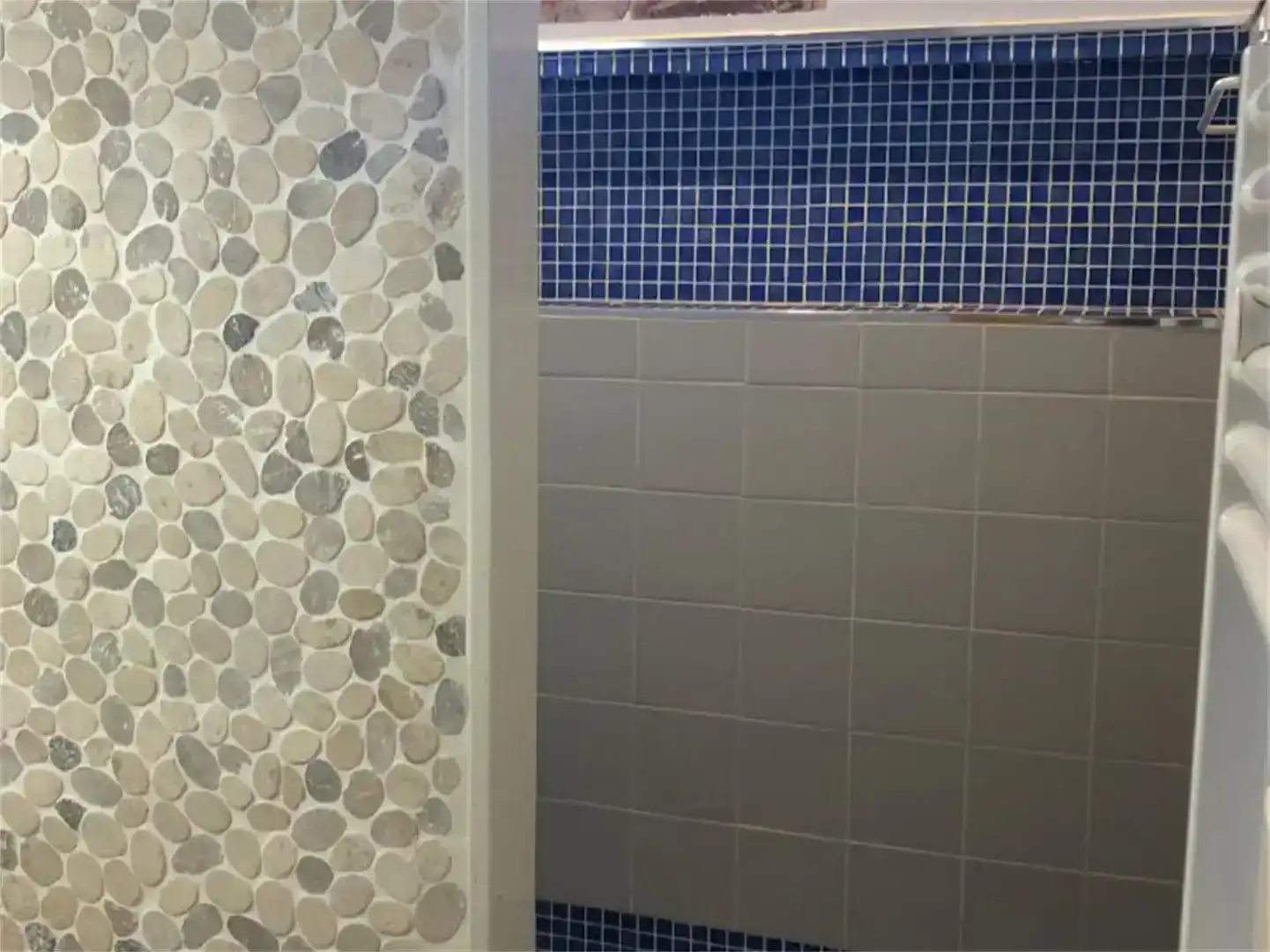 Bathroom of Houses for sale in Valdegeña  with Furnished