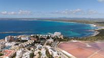 Vista exterior de Pis en venda en Ses Salines amb Aire condicionat, Terrassa i Moblat
