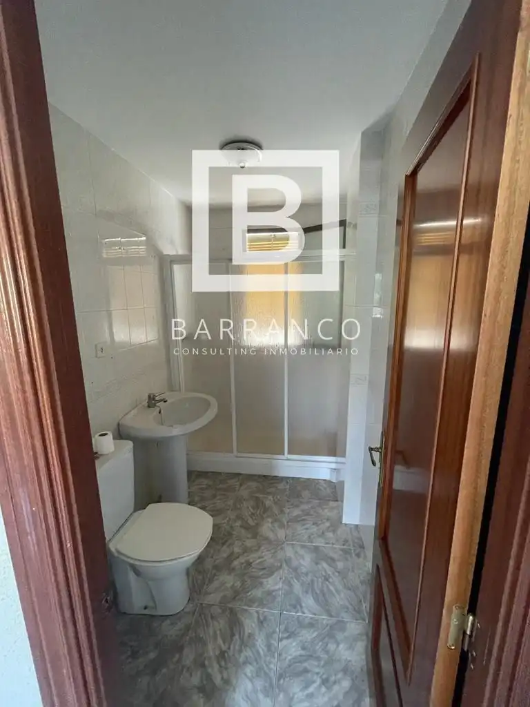 Bathroom of Flat for sale in Jamilena
