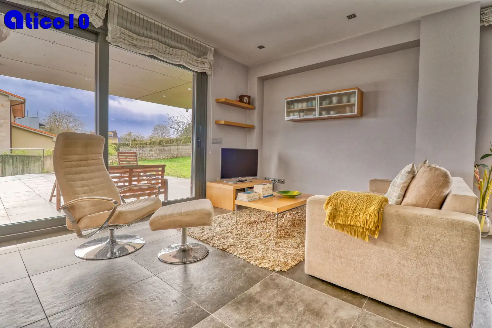 Wohnzimmer von Haus oder Chalet zum Verkauf in Noreña mit Heizung, Parkett und Abstellraum