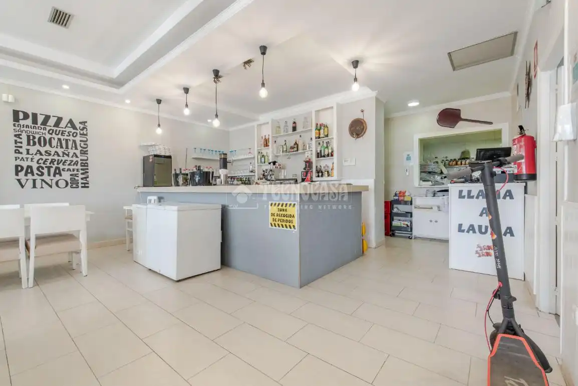 Cocina de Local en venta en Salobreña