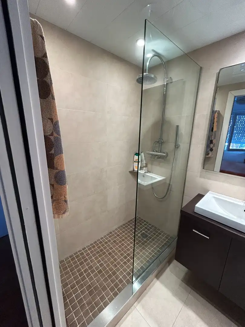 Badezimmer von Wohnung zur Miete in Sant Vicenç de Montalt mit Heizung, Möbliert und Ofen