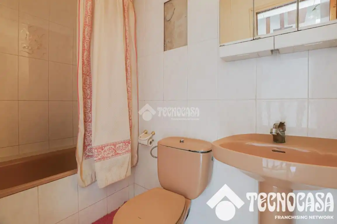 Penthouse with terrace for sale in C. de Riego, imagen 21