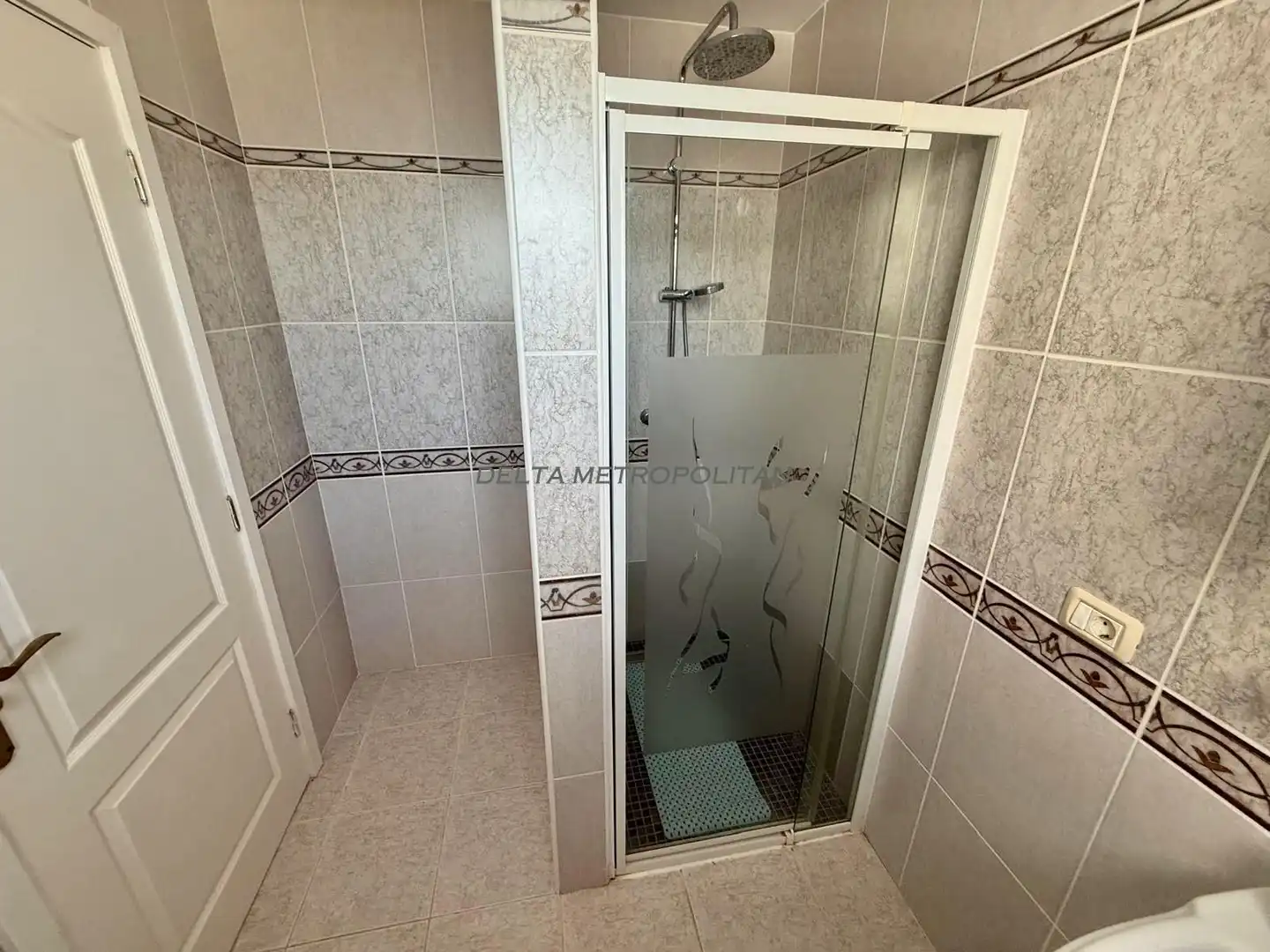 Bathroom of Duplexes for sale in San Miguel de Abona  with Air Conditioner, Terrace and Storage room