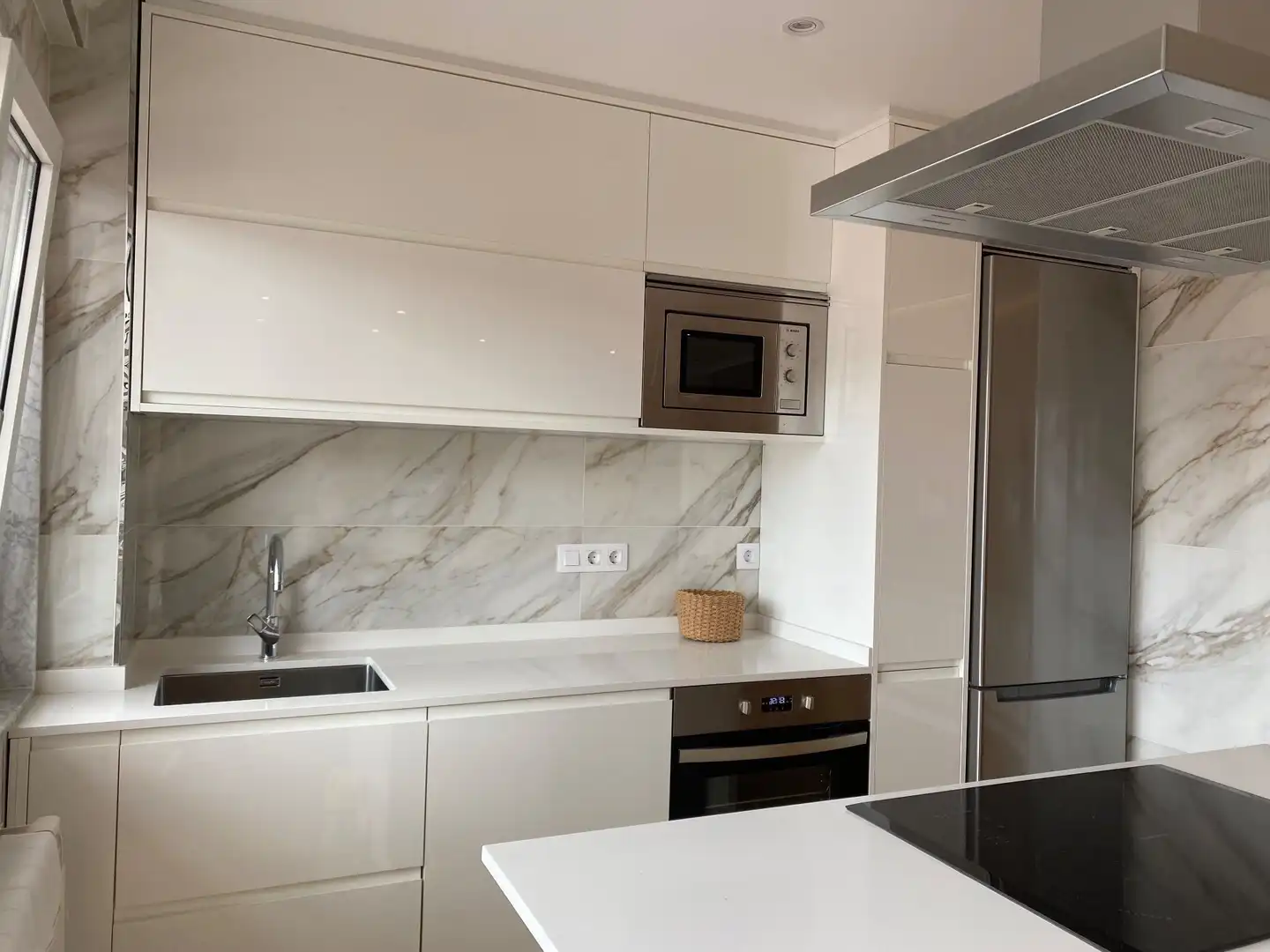 Cocina de Piso de alquiler en Lugo con Calefacción y Trastero