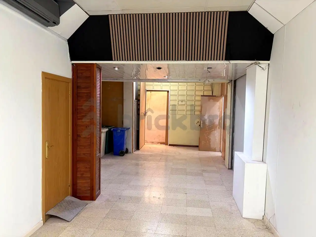 Local comercial en venda a calle de Felip II, imagen 9