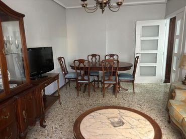 Flat with lift to rent in Centro