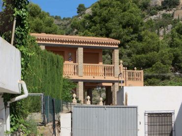 Villa avec piscine à vendre à Carrer Albocàsser 4