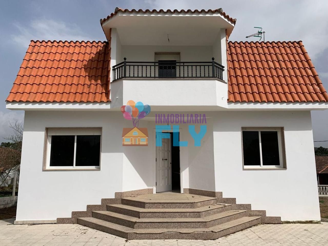 Exterior view of House or chalet for sale in Castrelo de Miño  with Heating, Private garden and Storage room