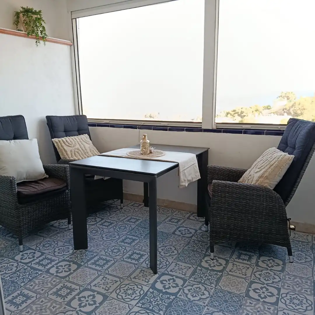 Chalet con terraza en alquiler en Pueblo Español - Coveta Fumá, imagen 4