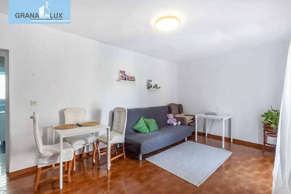 Piso con ascensor en venta en Calle CRUZ DE GRANADA, imagen 5