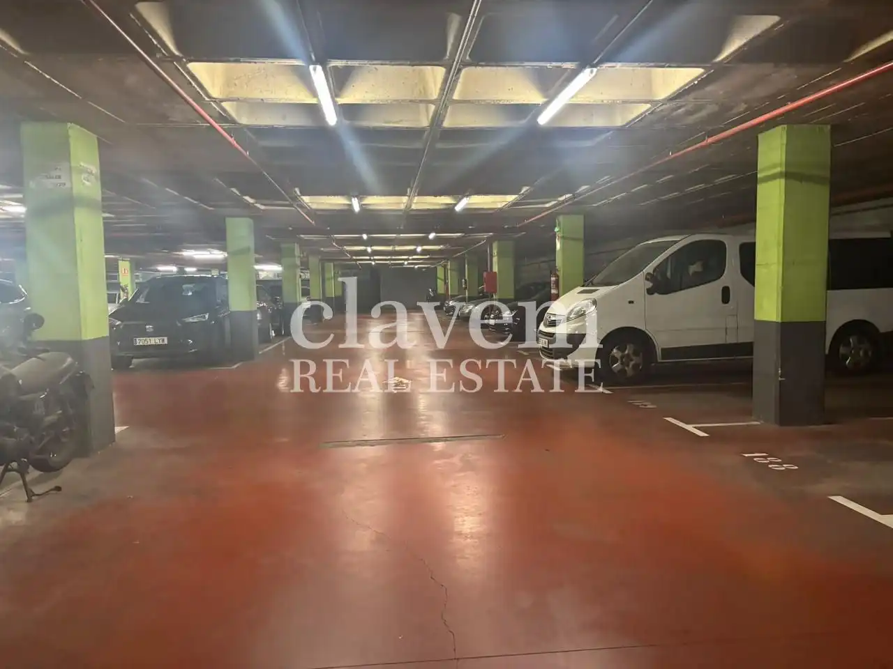 Parcheggio in vendita a calle de Dublín