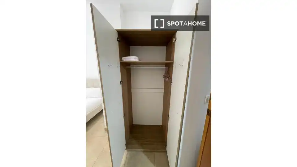 Wohnung mit Terrasse zur Miete in Quatre Carreres, imagen 16