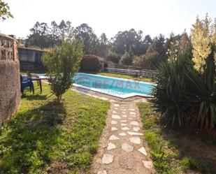 Piscina de Casa o xalet en venda en Vigo  amb Piscina