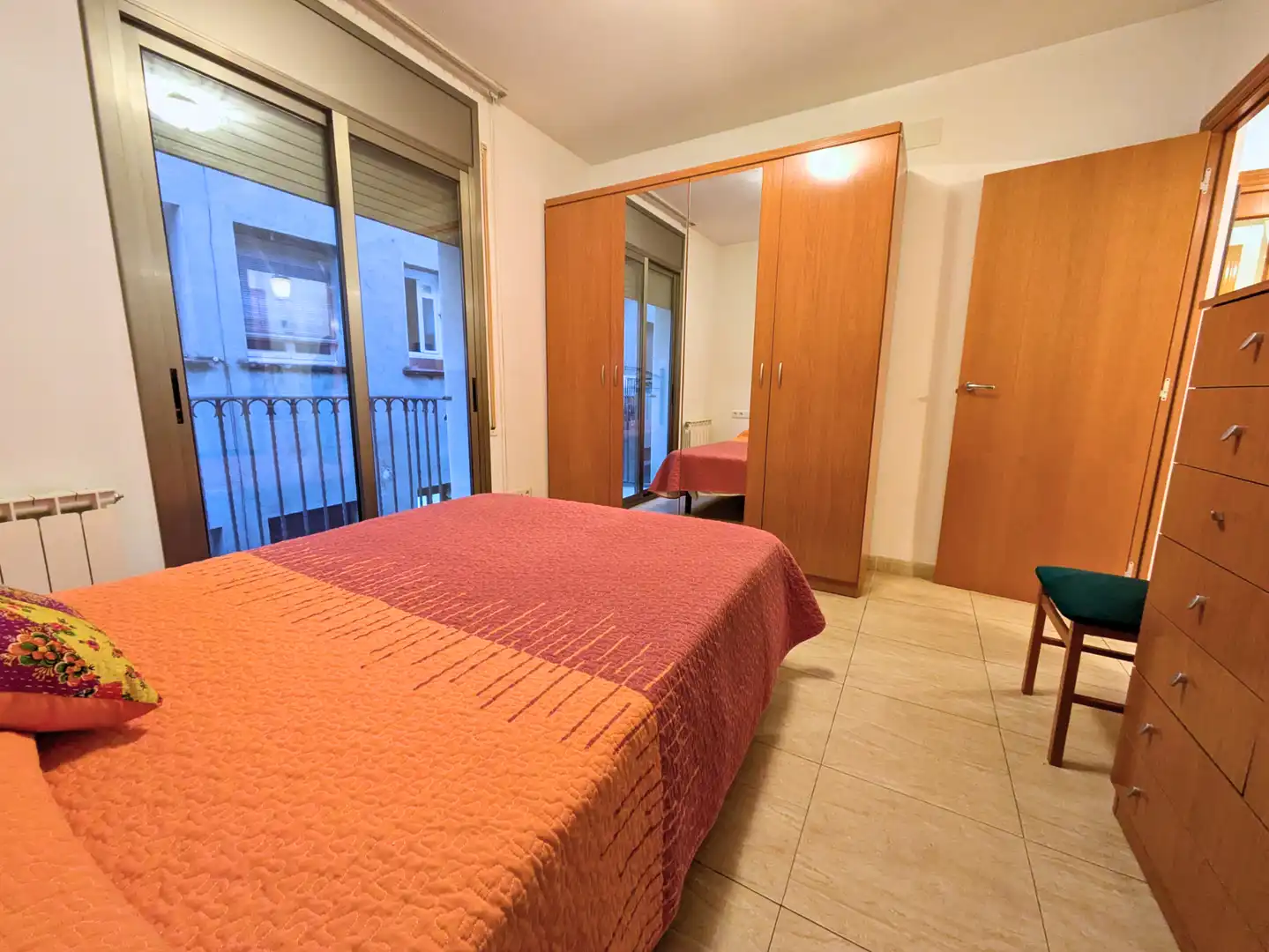Habitación de Piso de alquiler en Reus con Aire acondicionado, Calefacción y Amueblado