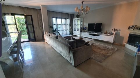Foto 3 de Casa adosada en venta en Guadalmina Alta, Marbella