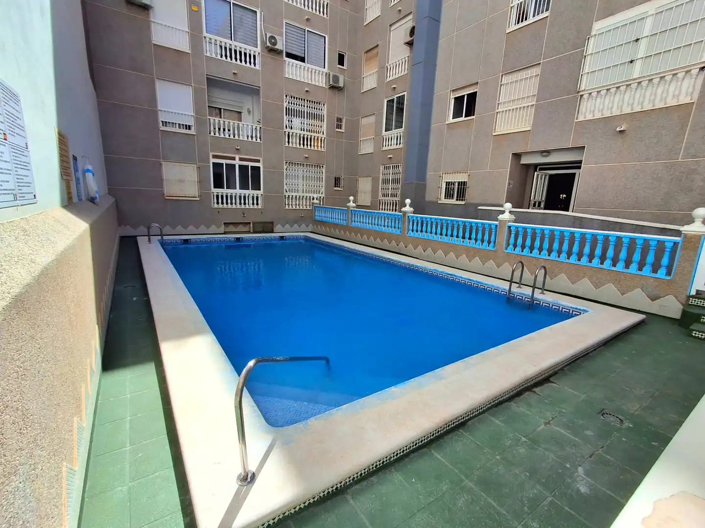 Pis amb piscina en venda a Calle San Miguel de Salinas 5, imagen 16