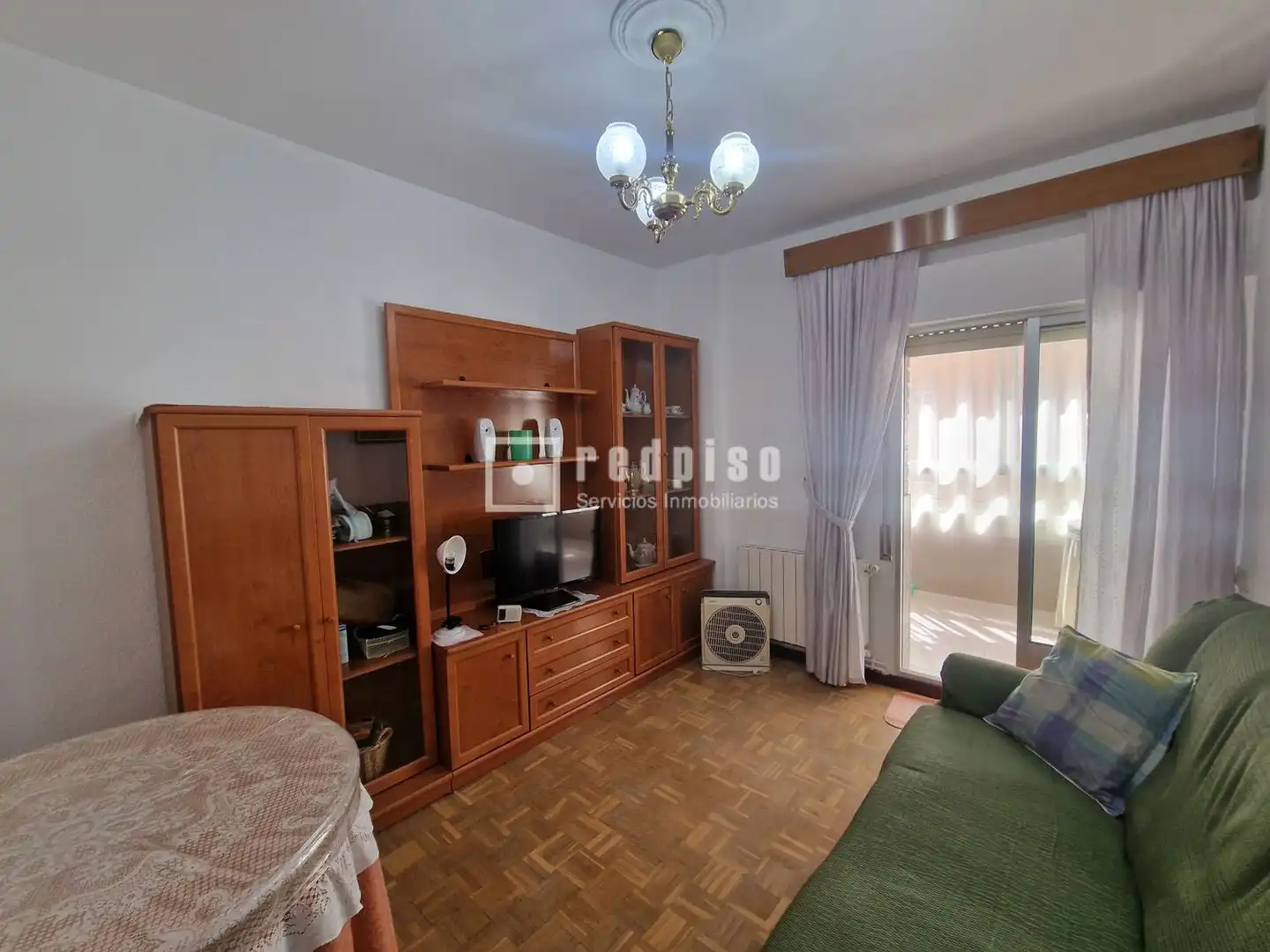 Sala d'estar de Pis en venda en Madrid amb Aire condicionat, Calefacció i Jardí privat