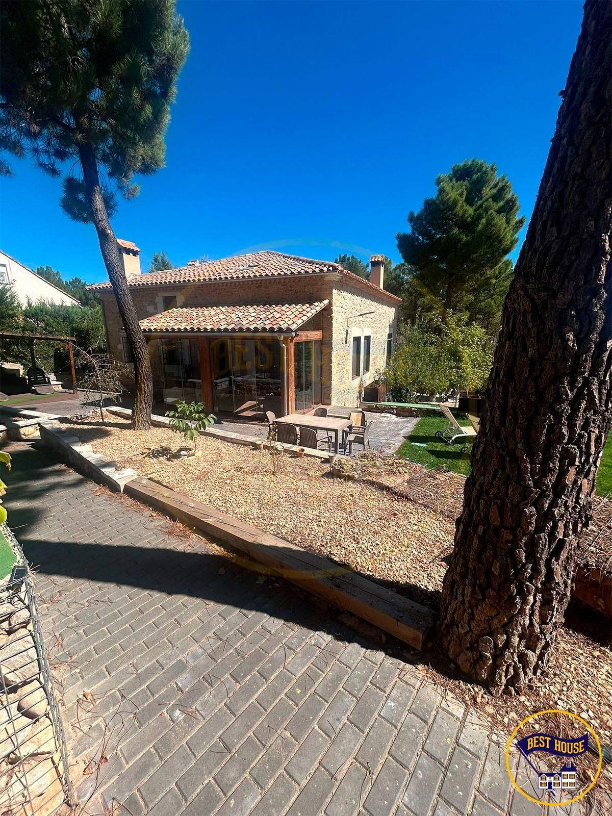 Jardí de Casa o xalet en venda en Fuentenava de Jábaga amb Jardí privat, Traster i Alarma