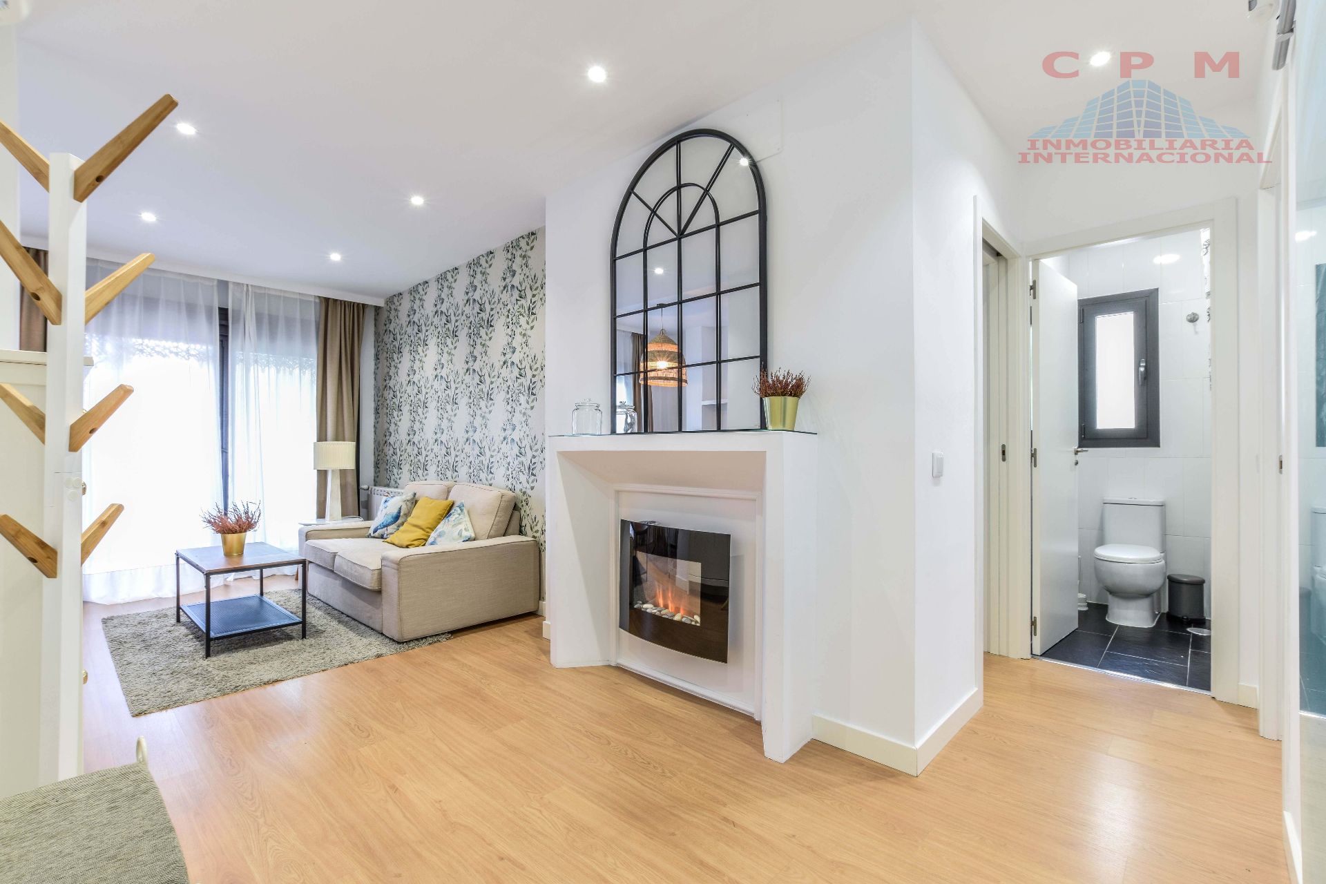 Sala d'estar de Pis en venda en  Madrid Capital amb Aire condicionat, Calefacció i Parquet