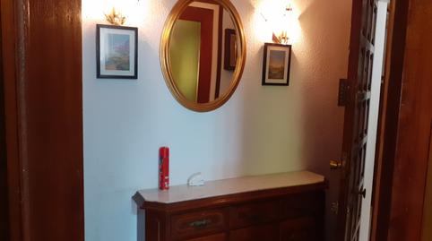 Foto 5 de Planta baixa en venda a Les Roquetes, Barcelona