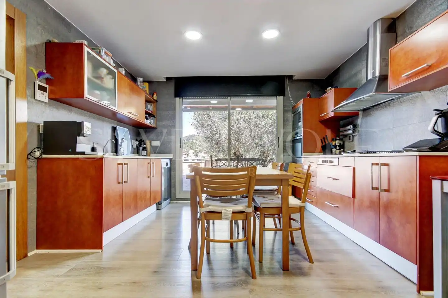 Cocina de Casa o chalet en venta en Vallirana con Aire acondicionado, Calefacción y Jardín privado