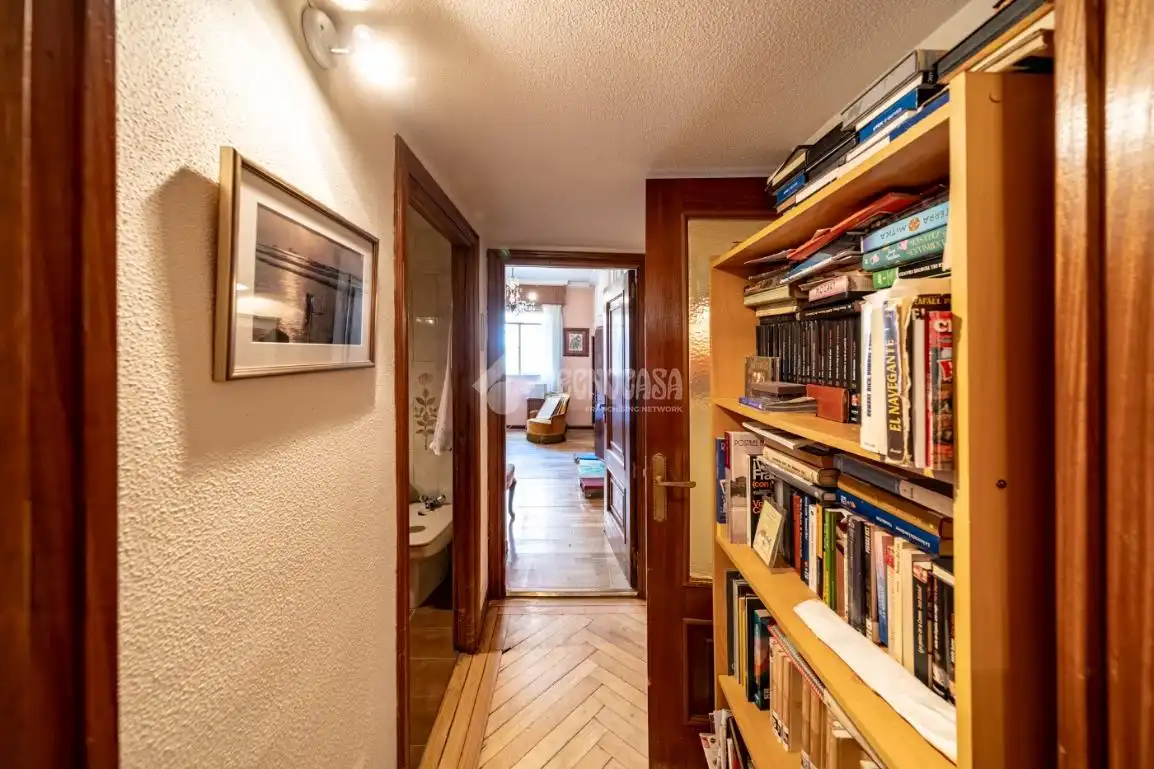 Flat for sale in Madrid  with Heating