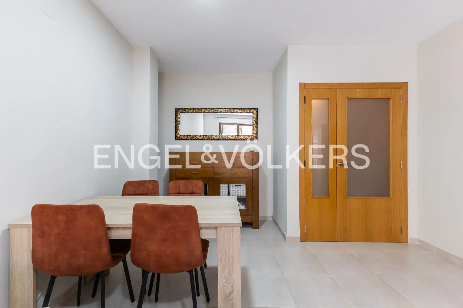Comedor de Piso en venta en Piles con Calefacción, Trastero y Amueblado