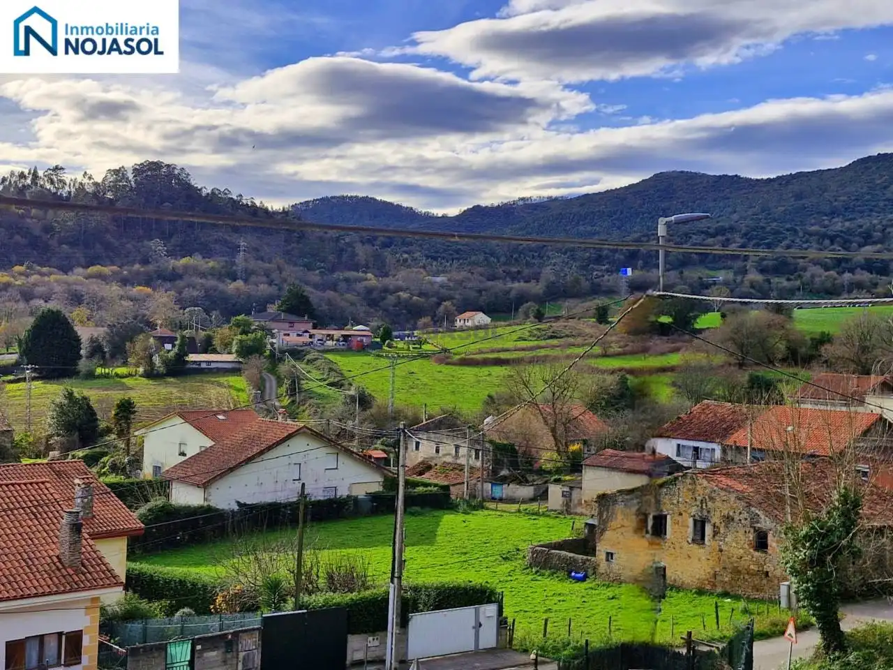 House with garden for sale in Calle praves, imagen 2