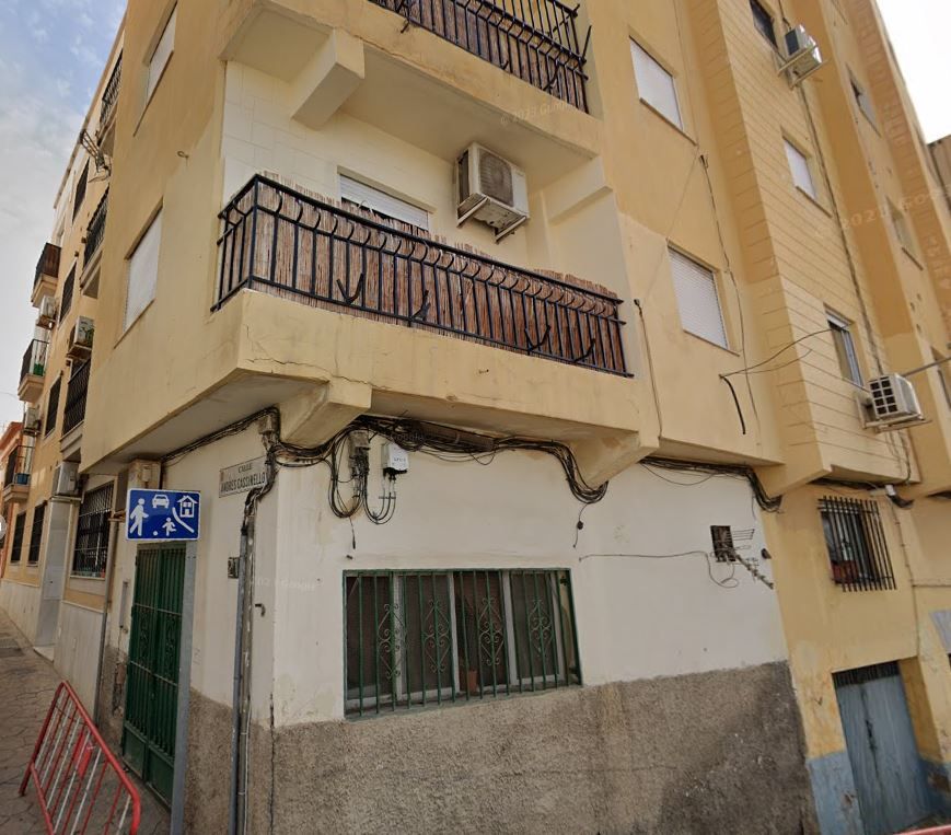 Vista exterior de Piso en venta en  Almería Capital