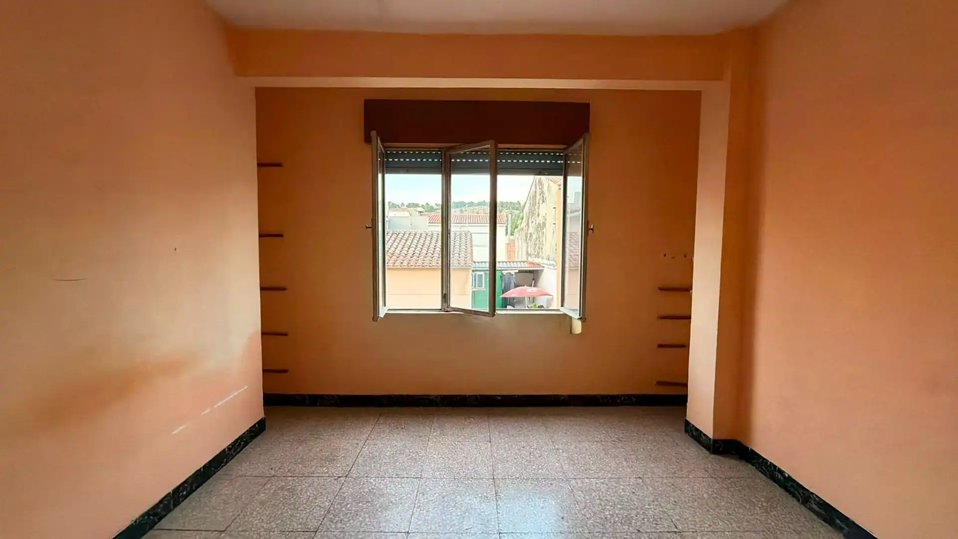 Bedroom of Buildings for sale in Anna
