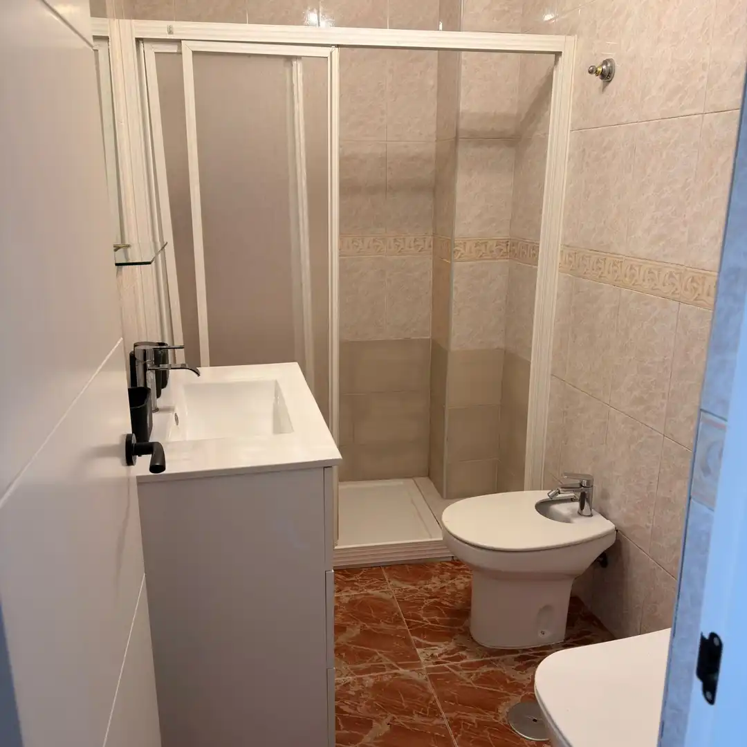 Baño de Casa o chalet en venta en Jaén con Aire acondicionado, Terraza y Amueblado