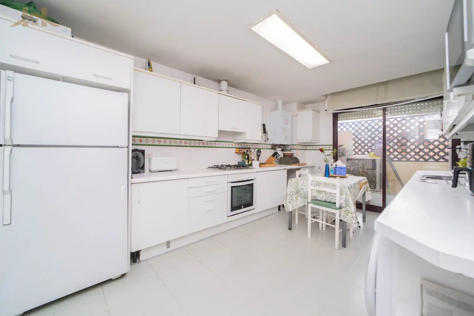 Kitchen of Duplexes for sale in Madrid  with Air Conditioner, Heating and Storage room