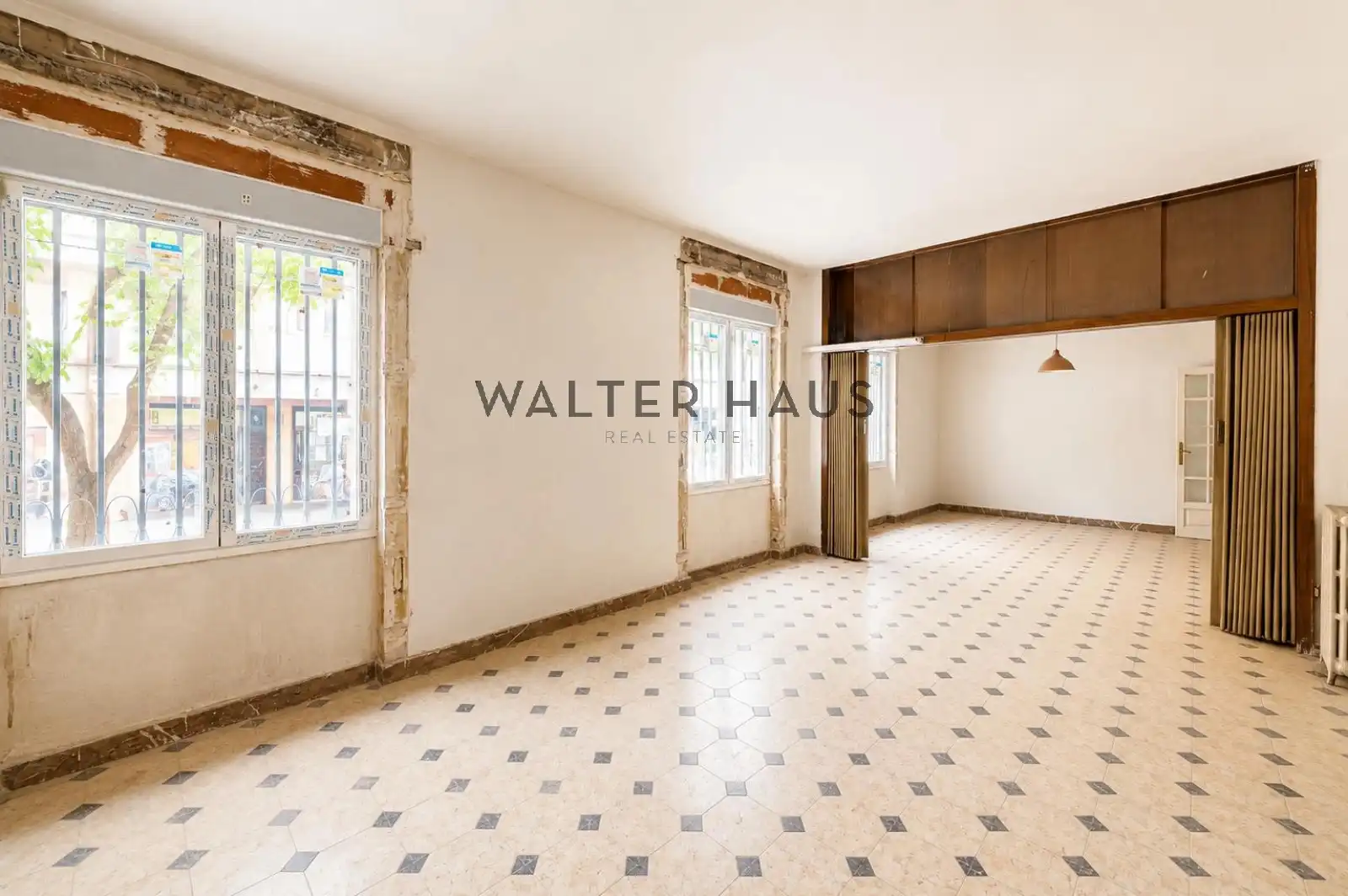 Flat for sale in Madrid  with Storage room