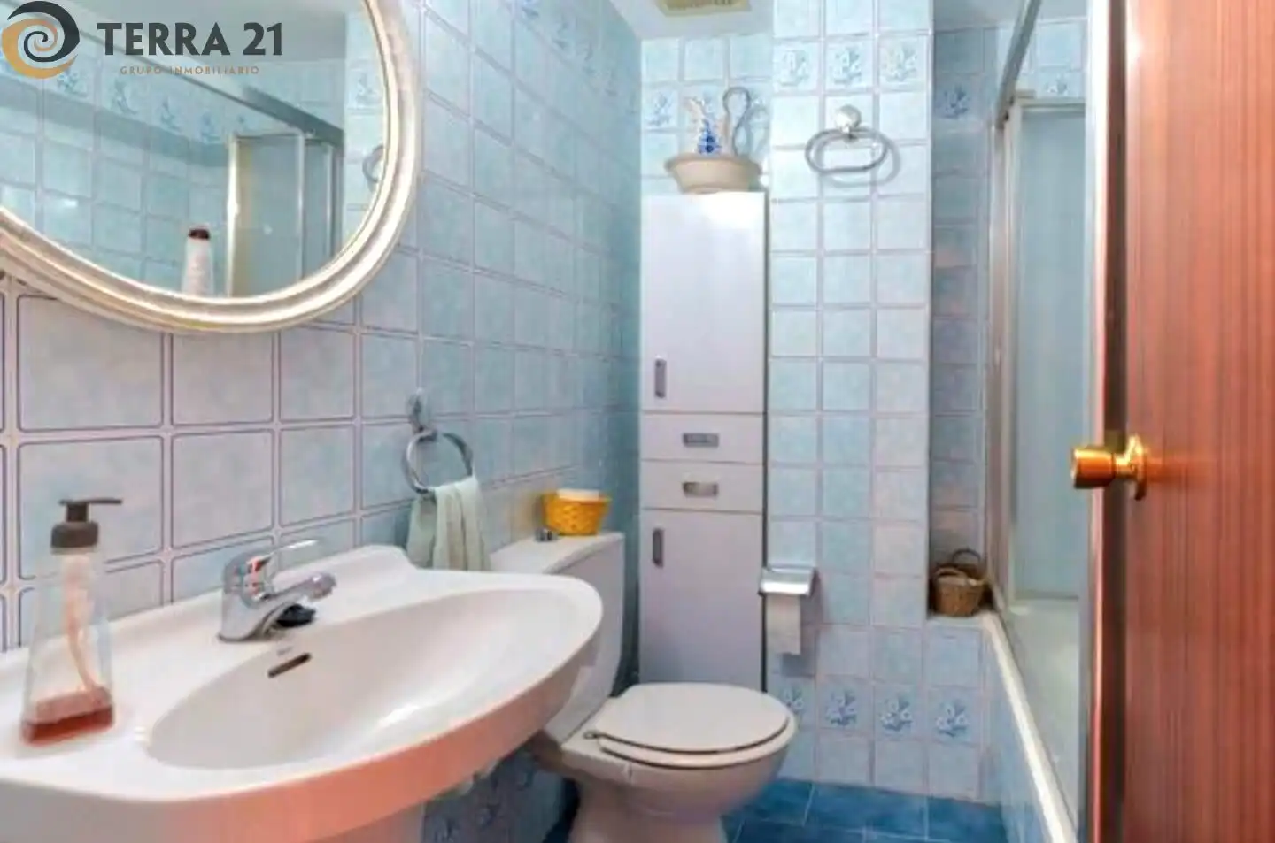 Baño de Piso de alquiler en Jaén con Amueblado