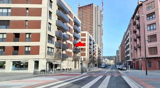 Local comercial en Alquiler en Calle Luis Briñas en Basurtu