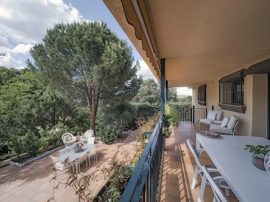 Terraza de Casa o chalet en venta en Torrelodones con Aire acondicionado, Calefacción y Jardín privado
