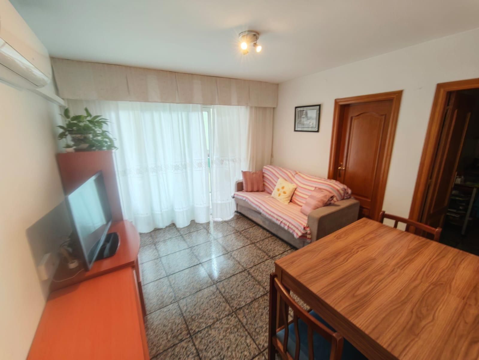 Flat for sale in Carrer de Gaietà Ventalló, 102, Centre