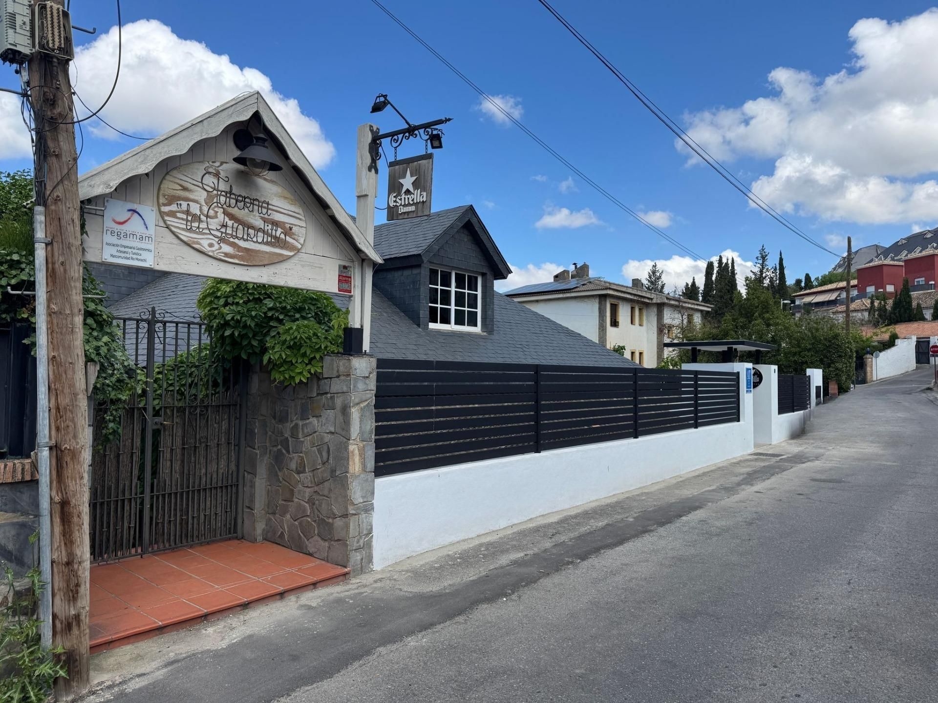 Exterior view of Building for sale in Monachil