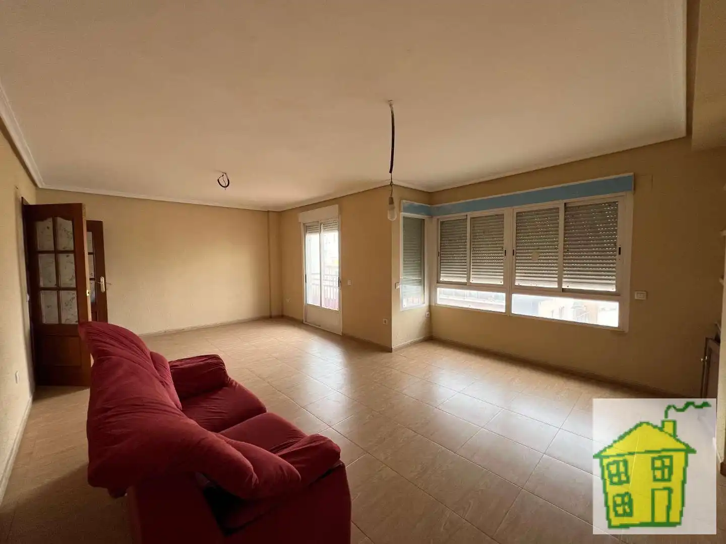 Piso con ascensor en venta en Corredera Capuchinos, imagen 2