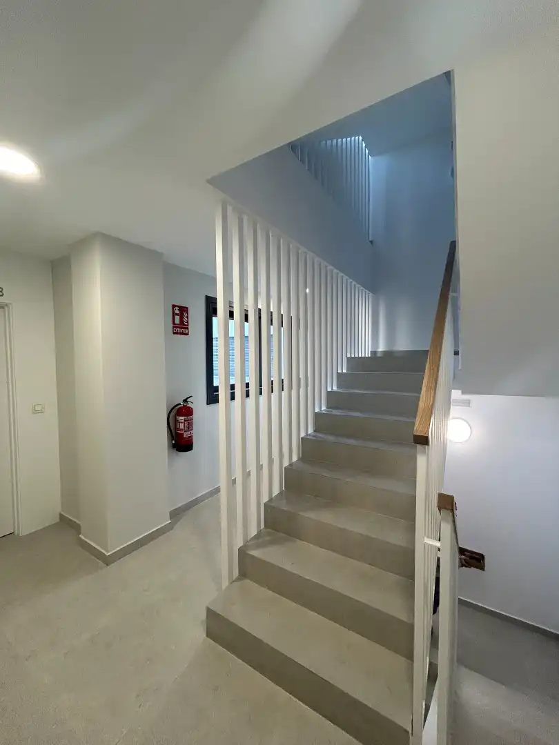 Flat for rent in Calle Lopéz de Neira, Campus de la Salud