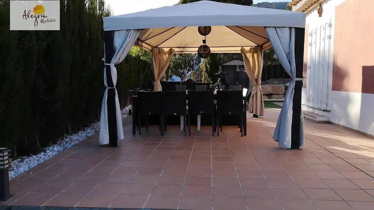 Villa mit Terrasse zum Verkauf in Calle roma 36, imagen 4