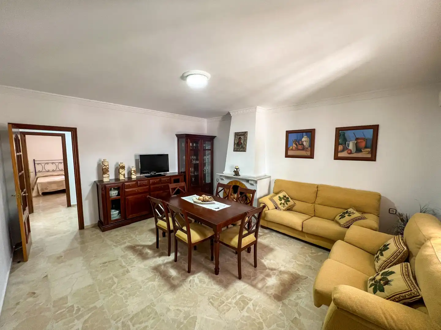 Sala d'estar de Casa o xalet en venda en Sanlúcar de Barrameda amb Jardí privat